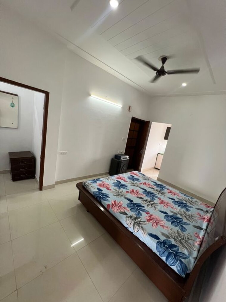 Bedroom, kharar mohali road 2 Bedroom 1300 Sq.Ft. Apartment In Kharar Mohali Road Kharar 10673885