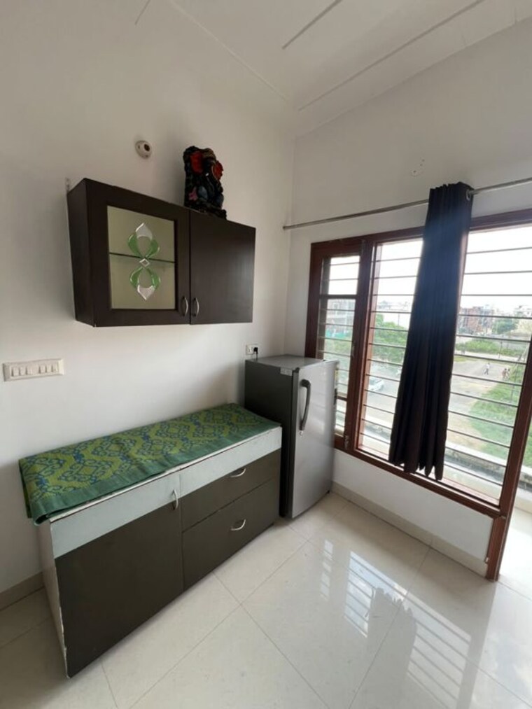 Bedroom, kharar mohali road 2 Bedroom 1300 Sq.Ft. Apartment In Kharar Mohali Road Kharar 10673885