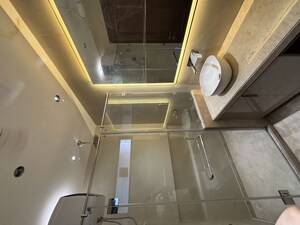 Furnished Amenities in 4 BHK Builder Floor at Bali Nagar – for Sale