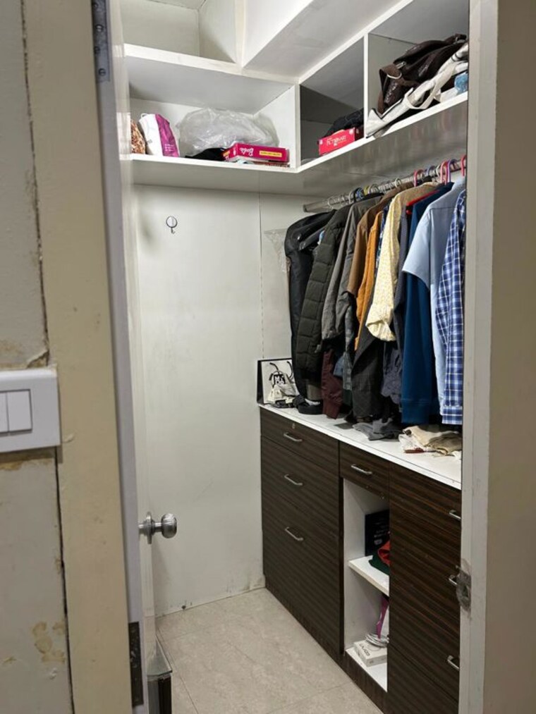 undefined, shirine-garden-co-operative-housing-society-ltd 4 Bedroom 1720 Sq.Ft. Apartment In Aundh Pune 10673929