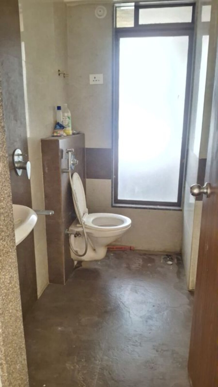 Bathroom, vaastu-sai 2 Bedroom 699 Sq.Ft. Apartment In Ulwe Sector 16 Navi Mumbai 10673937