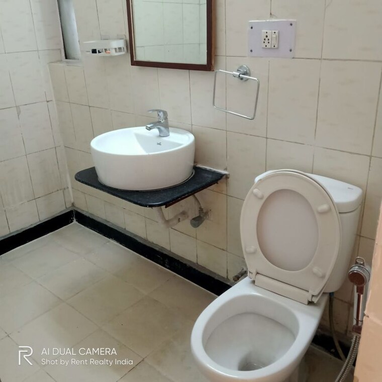 Bathroom, vasant kunj 2 Bedroom 1000 Sq.Ft. Apartment In Vasant Kunj Delhi 10673925