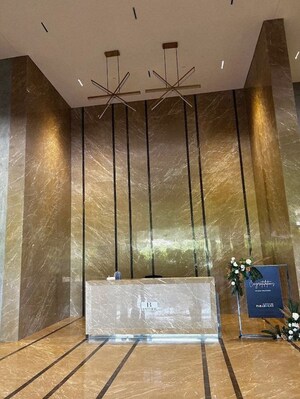 Furnished Amenities in 2 BHK Apartment at Kalpataru Paramount, Kapur Bawdi – for Sale