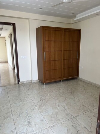 3 BHK Builder Floor For Sale in Ashiana Silver Crest in Sector 48, Gurgaon
