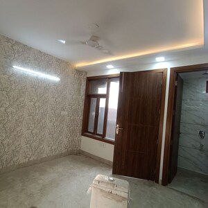 Room in 3 BHK Builder Floor at Govindpuri – for Sale