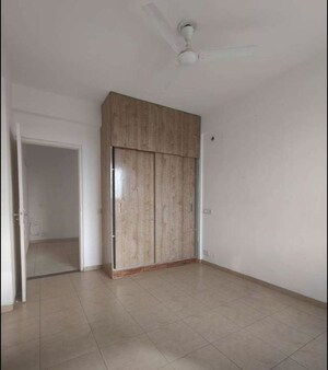 Bedroom in 3 BHK Apartment at Ambala Highway – for Rent