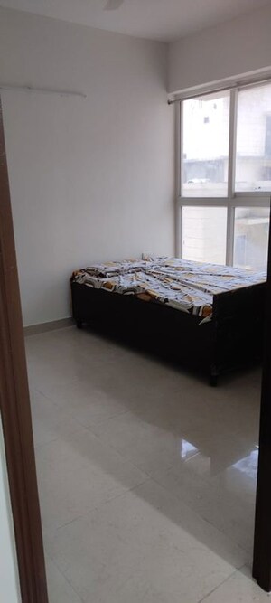 2 BHK Apartment For Rent in Signature Global Proxima, Sector 89