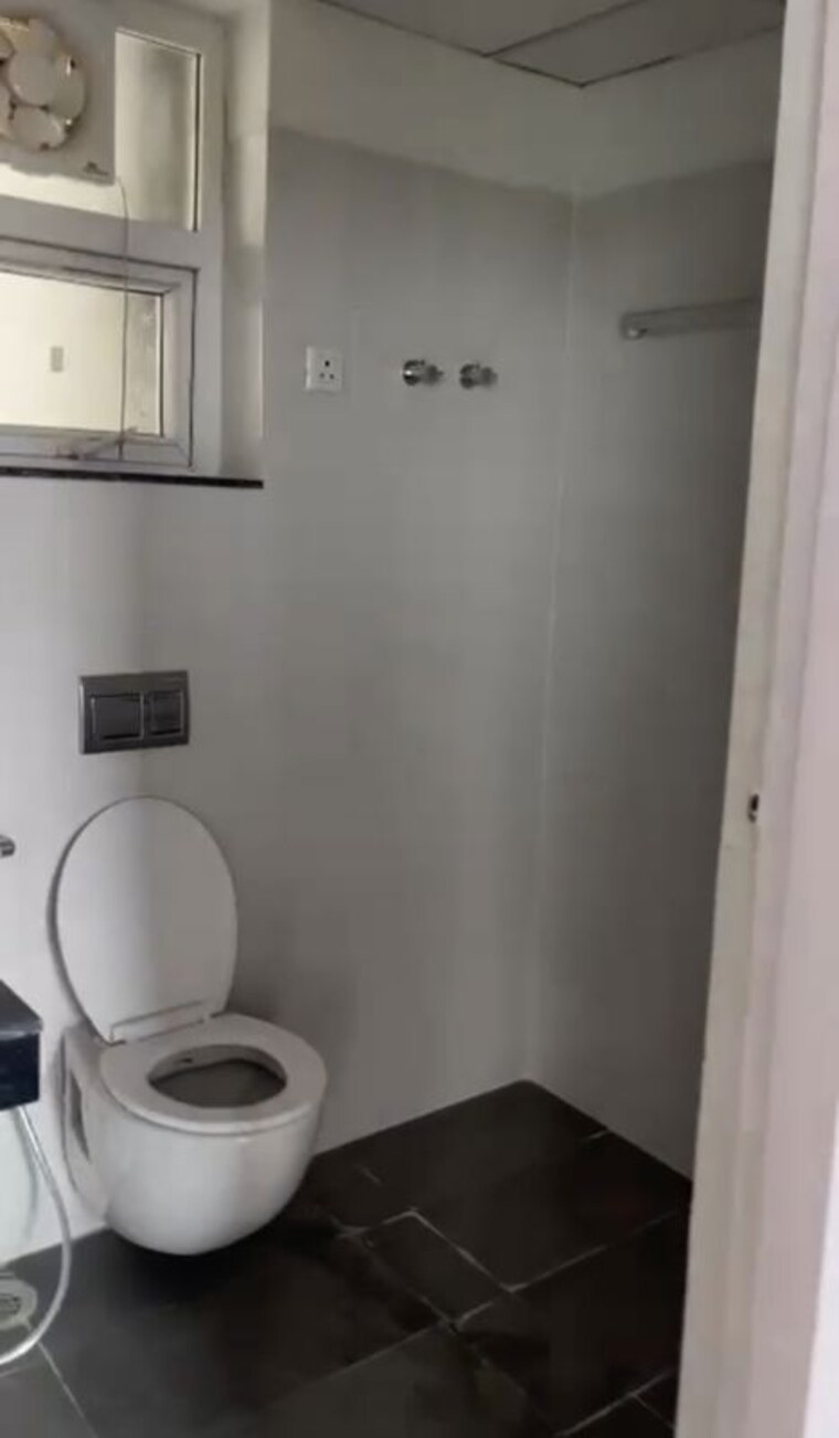 Bathroom, supertech-hues 2 Bedroom 1180 Sq.Ft. Apartment In Sector 68 Gurgaon 10674019