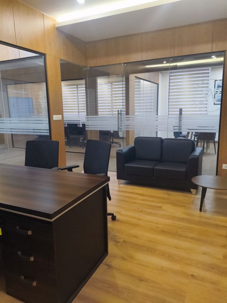 Team Area, sector 75 Commercial Office Space 4700 Sq.Ft. In Sector 75 Mohali 10674030