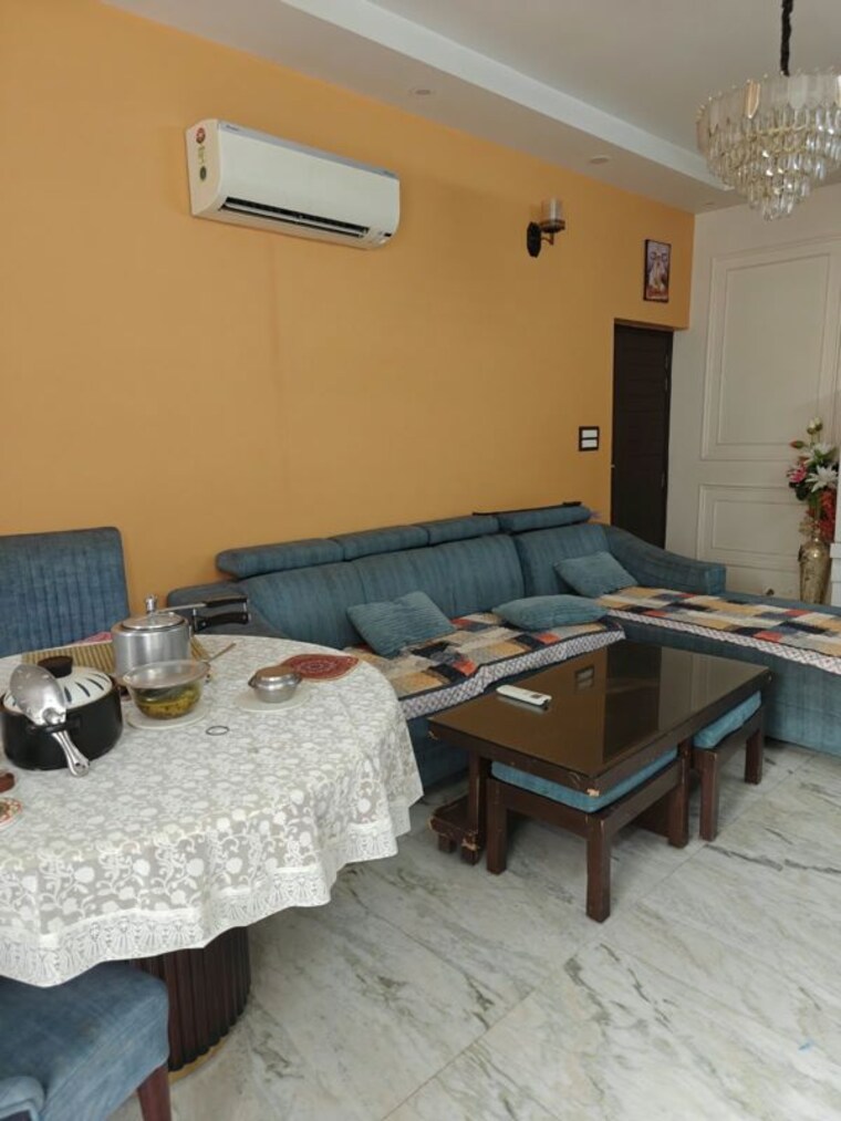 Team Area, alaknanda 3 Bedroom 2200 Sq.Ft. Builder Floor In Alaknanda Delhi 10674025