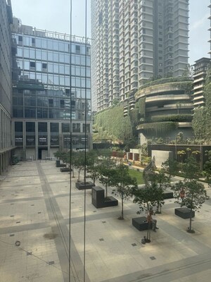  Office Space – Exterior View View at Worli - for Rent