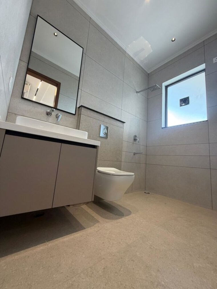 Bathroom, sector 20 3 Bedroom 1915 Sq.Ft. Apartment In Sector 20 Panchkula 10674086
