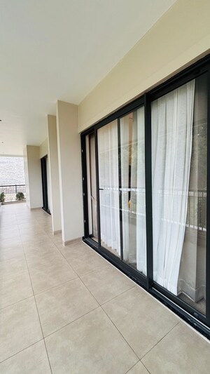 Room in 3 BHK Apartment at Sector 20 – for Sale