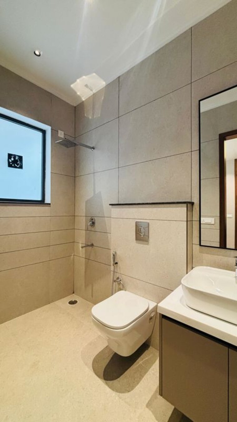 Bathroom, sector 20 3 Bedroom 1915 Sq.Ft. Apartment In Sector 20 Panchkula 10674086