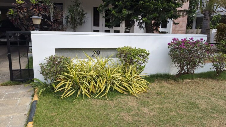 Garden, aparna-cyber-county 4 Bedroom 3500 Sq.Ft. Villa In Gopanpally Hyderabad 10674095