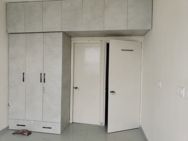 Room, pyramid-midtown 2 Bedroom 800 Sq.Ft. Apartment In Sector 59 Gurgaon 10674133