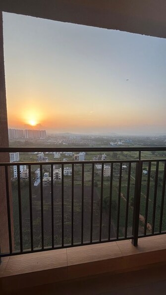 2 BHK 1240 Sq.Ft. Apartment in Kolte Patil Life Republic