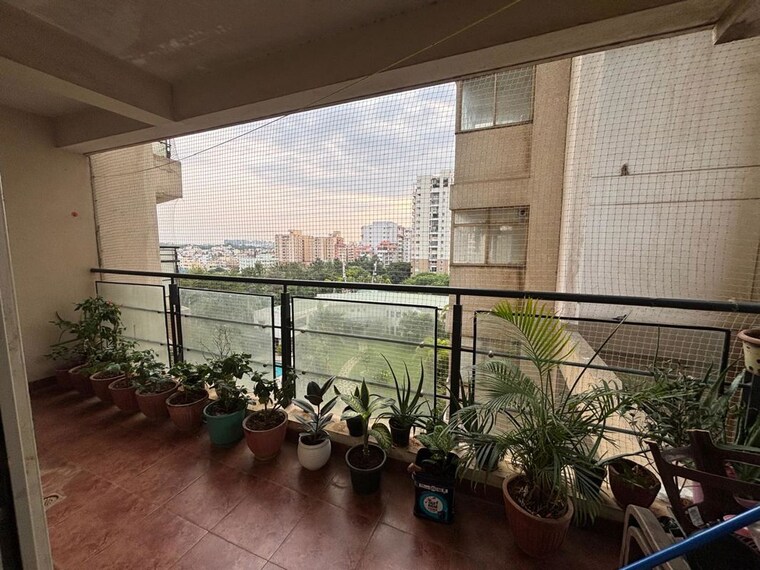  Parking, snn-raj-lakeview 3 Bedroom 1900 Sq.Ft. Apartment In Btm Layout Bangalore 10674148
