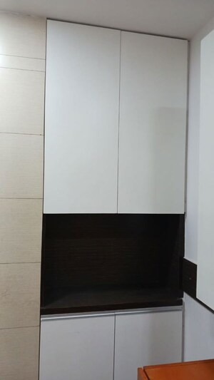 Room in  Office Space at Jasola – for Rent