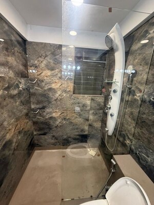 Bathroom in 2 BHK Apartment at Paradise Sai World City Phase 2, New Panvel – for Rent