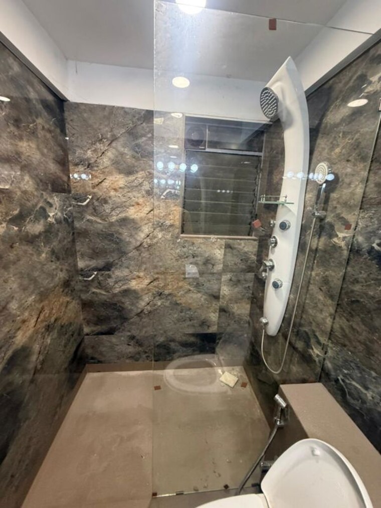Bathroom, paradise-sai-world-city-phase-2 2 Bedroom 689 Sq.Ft. Apartment In New Panvel Navi Mumbai 10674143