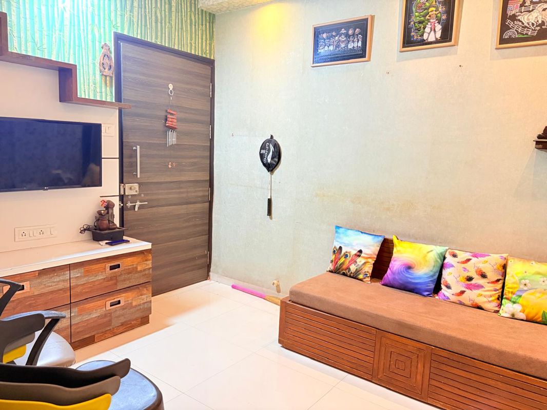 1 BHK +Apartment For Rent in Dosti Desire Joy in Brahmand, Thane