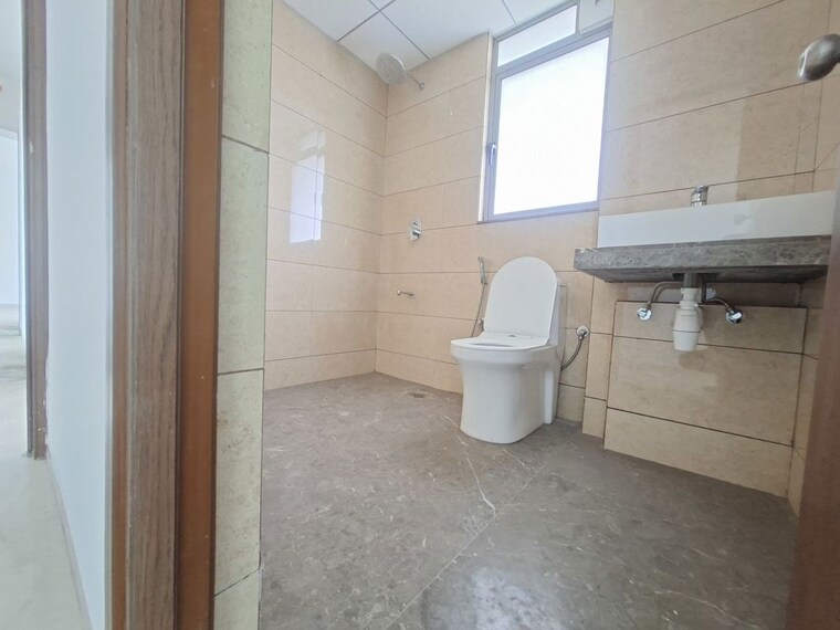 Bathroom, kalpataru-immensa-b 3 Bedroom 1050 Sq.Ft. Apartment In Kolshet Road Thane 10674171