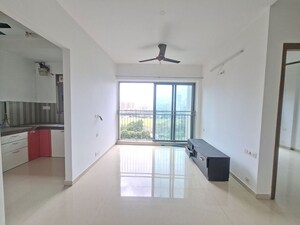 2 BHK Apartment For Sale in Kalpataru The Sunrise, Kolshet Road
