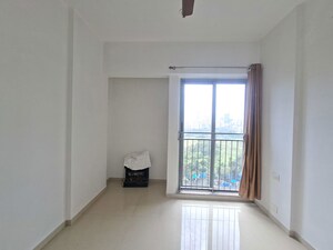 Bedroom in 2 BHK Apartment at Kalpataru The Sunrise, Kolshet Road – for Sale