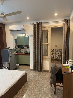 Living Room in 2 BHK Apartment at Shree Vardhman Mantra, Sector 67 – for Rent