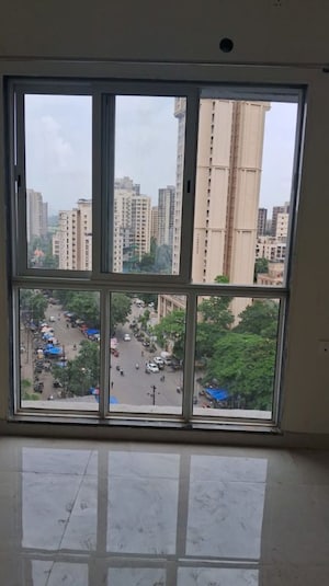 Room in 1 BHK Apartment at Pride Larkins Nest, Ghodbunder Road – for Rent