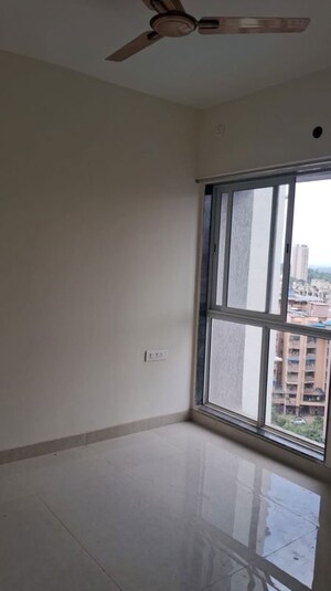 Room in 1 BHK Apartment at Pride Larkins Nest, Ghodbunder Road – for Rent