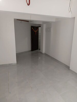 Room in  Office Space at Platinum 53 West, Andheri West – for Rent