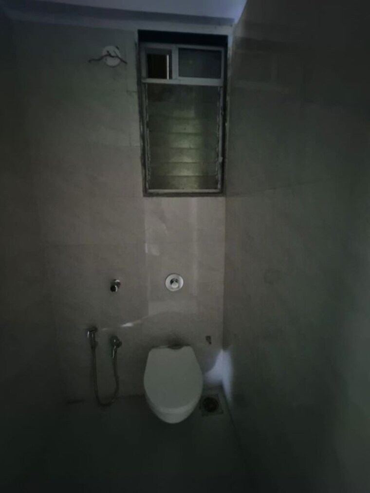 Bathroom, neelyog-towers 1 Bedroom 450 Sq.Ft. Apartment In Malad East Mumbai 10674206
