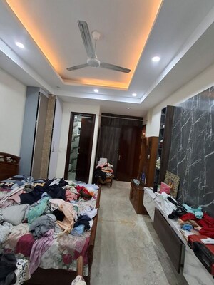 Living Room in 3 BHK Builder Floor at Sector 46 – for Rent