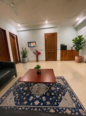 3 BHK Builder Floor For Rent in Sector 42