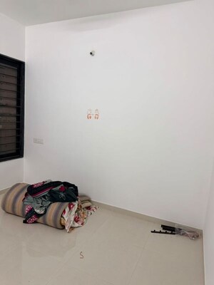 Furnished Amenities in 2 BHK Apartment at Kohinoor Sportsville, Hinjewadi – for Rent