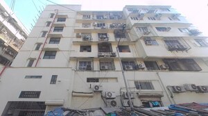  Apartment For Sale in Masjid Bunder