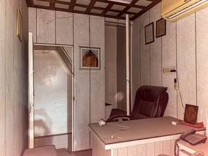  Shop – Exterior View View at Chandni Chowk - for Sale