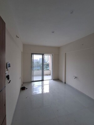 Room in 2 BHK Apartment at Sai Crest, Wakad – for Rent