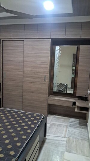 Bedroom in 3 BHK Apartment at Ellisbridge – for Rent