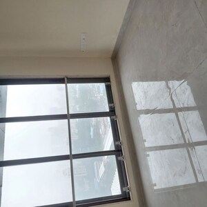 Room in 1 BHK Apartment at IM Applaud 38, Goregaon East – for Sale