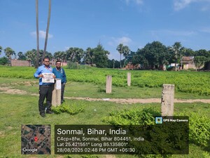  Shop – Exterior View View at Simra - for Sale