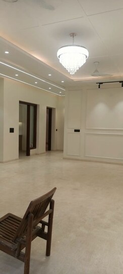 2 BHK +Apartment For Rent in Lajpat Nagar