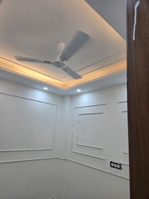  2 BHK Apartment at Lajpat Nagar – for Rent