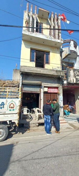  Independent House For Sale in Karoli