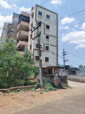  Apartment For Sale in Venkatapuram