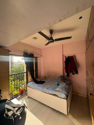 Bedroom in 1 BHK Apartment at Tilak Nagar – for Rent