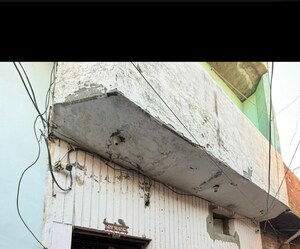  Independent House For Sale in Dream City
