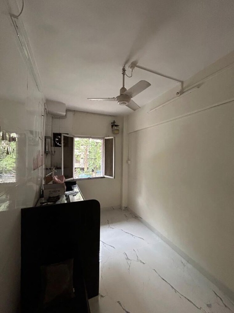 Kitchen, tilak nagar 1 Bedroom 450 Sq.Ft. Apartment In Tilak Nagar Mumbai 10674459